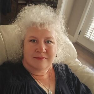 Meet your Posher, Kellie